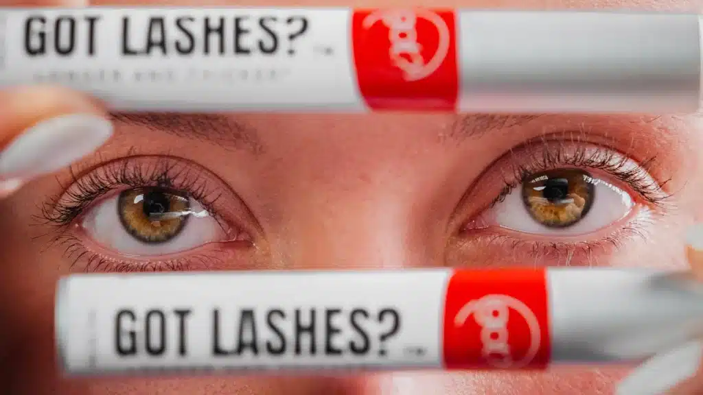 got lashes? product in front of model